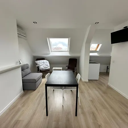 Cosy Studio In Centrum De Panne Exterior photo